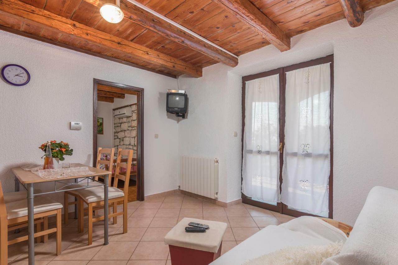 Apartmani Zikovic Poreč Buitenkant foto