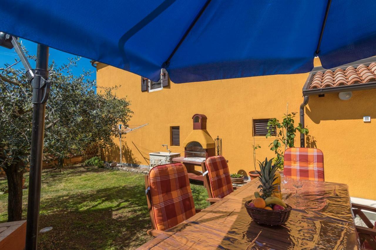 Apartmani Zikovic Poreč Buitenkant foto